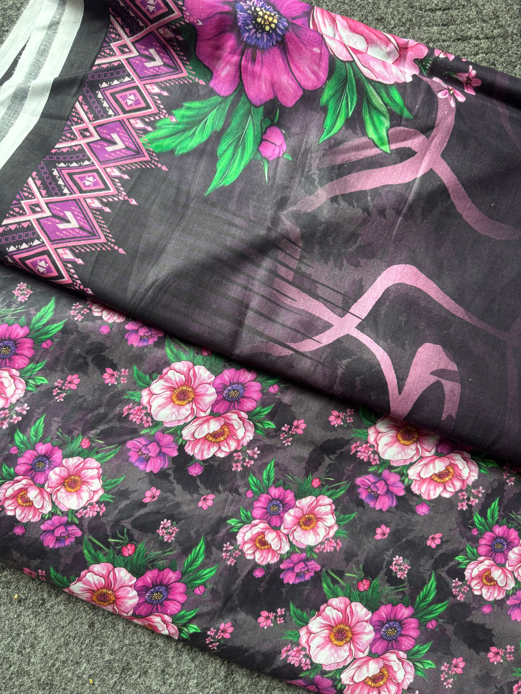 Novara (All Over) 3Pc  Design Code: 43651